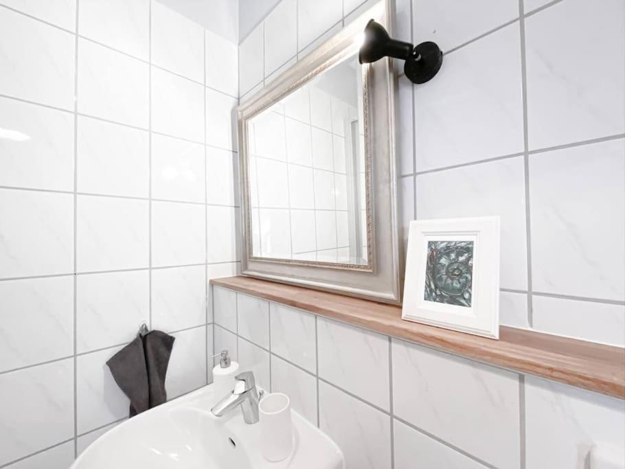 Schoene Ferienwohnung Mit Blick Ueber Stadtwald Leipzig Extérieur photo