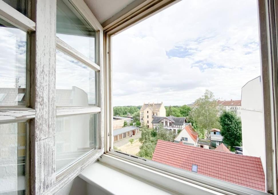 Schoene Ferienwohnung Mit Blick Ueber Stadtwald Leipzig Extérieur photo